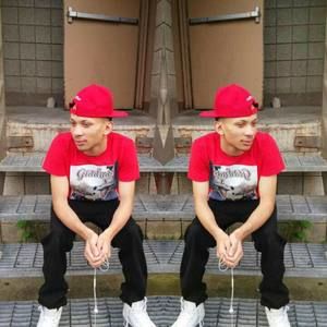 Meet your Posher, Romello